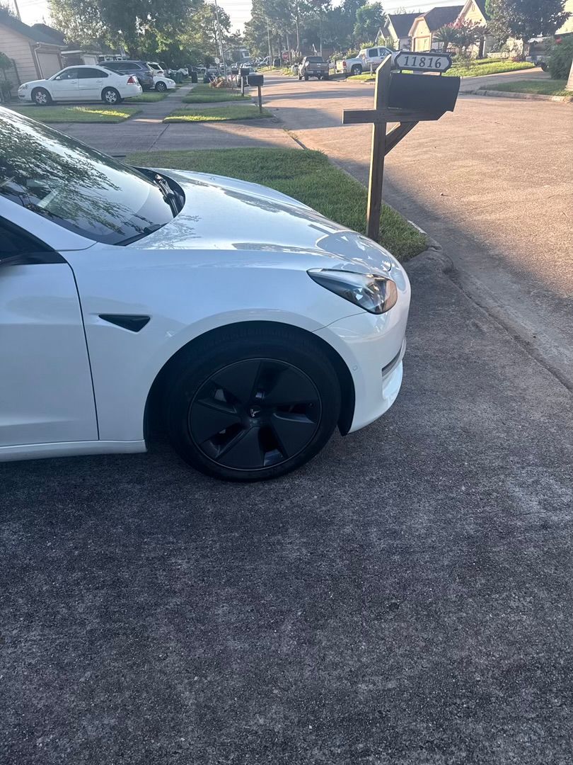 Used 2022 Tesla Model 3 RWD image 11