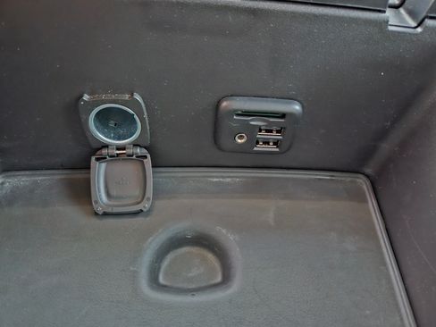 Used 2015 Chevrolet Silverado 1500 W/T image 18