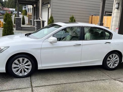 Used 2015 Honda Accord EX-L image 1