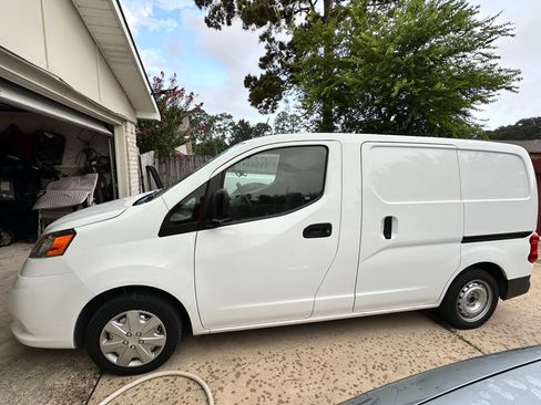 Used 2021 Nissan NV200 S w/ Back Door Glass Package FWD image 6