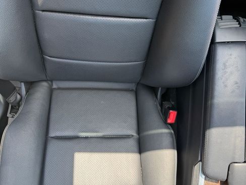 Used 2014 Mercedes-Benz E 350 4MATIC Sedan image 14