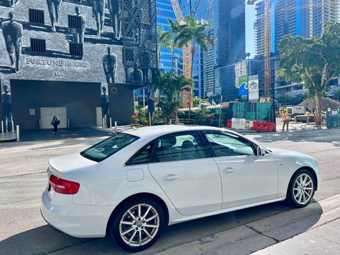 Used 2016 Audi A4 2.0T Premium w/ Convenience Plus Package image 4