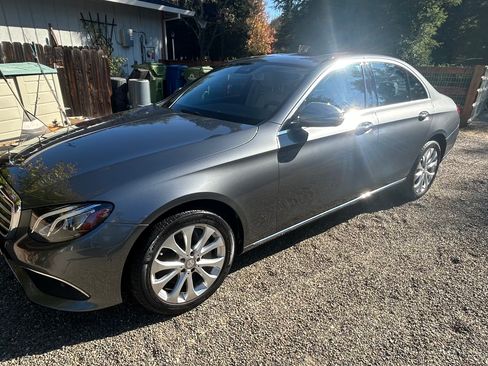 Used 2017 Mercedes-Benz E 300 E 300 Sedan 4D image 1