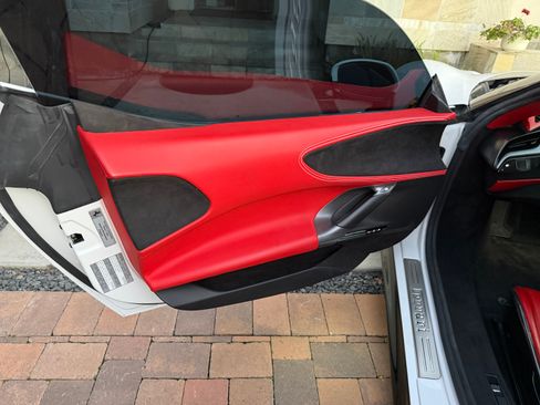 Used 2021 Ferrari SF90 Stradale image 10