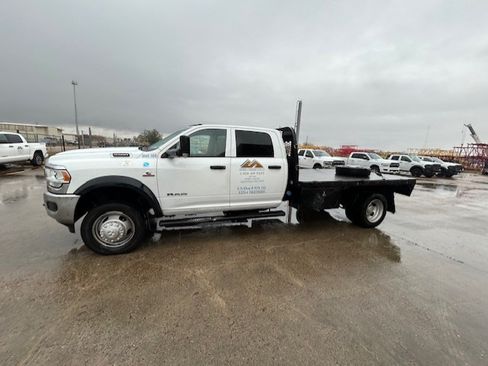 Used 2022 RAM 5500 Tradesman w/ Chrome Appearance Group image 1