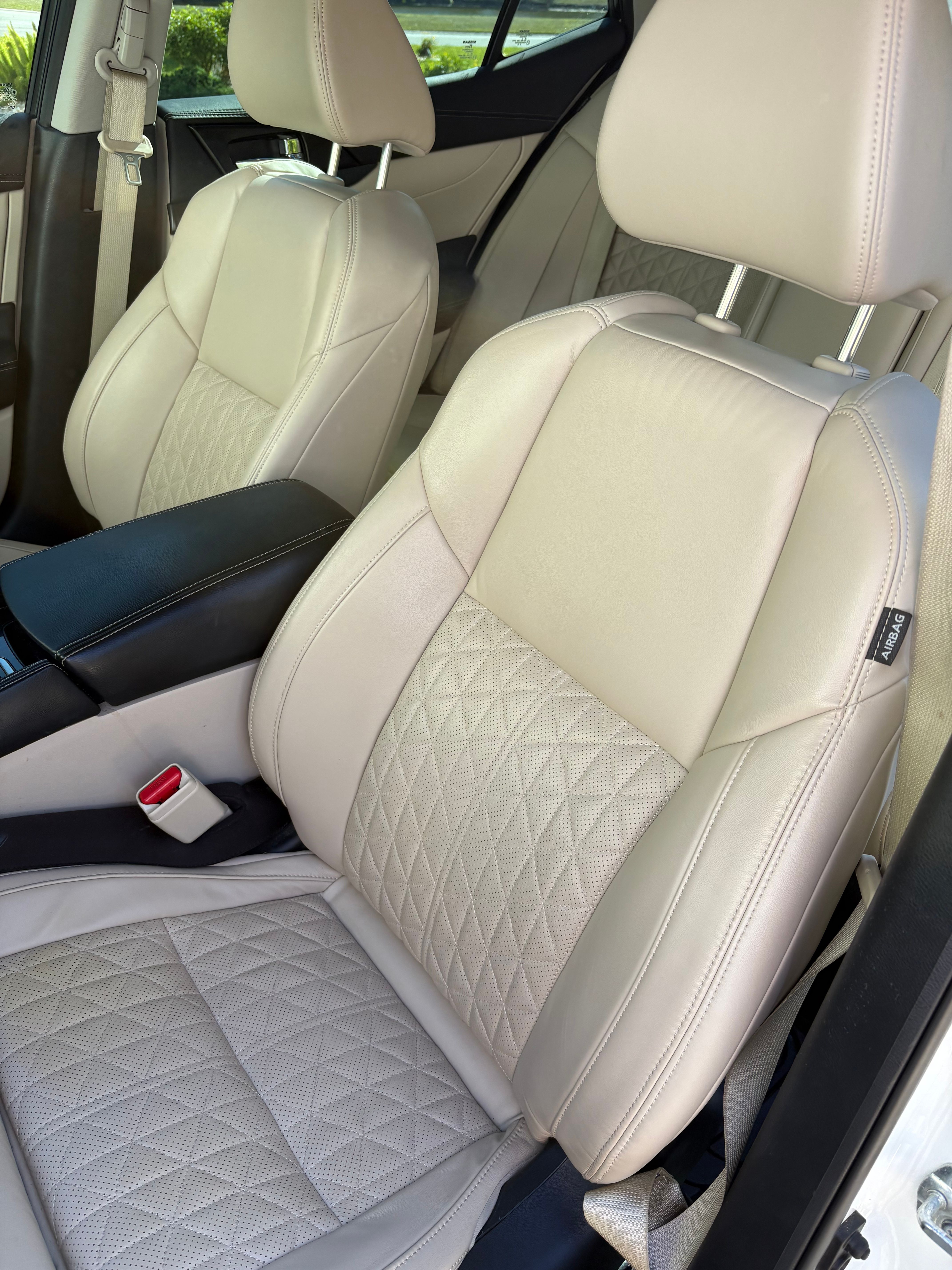 Used 2019 Nissan Maxima Platinum w/ Illumination Package FWD image 8