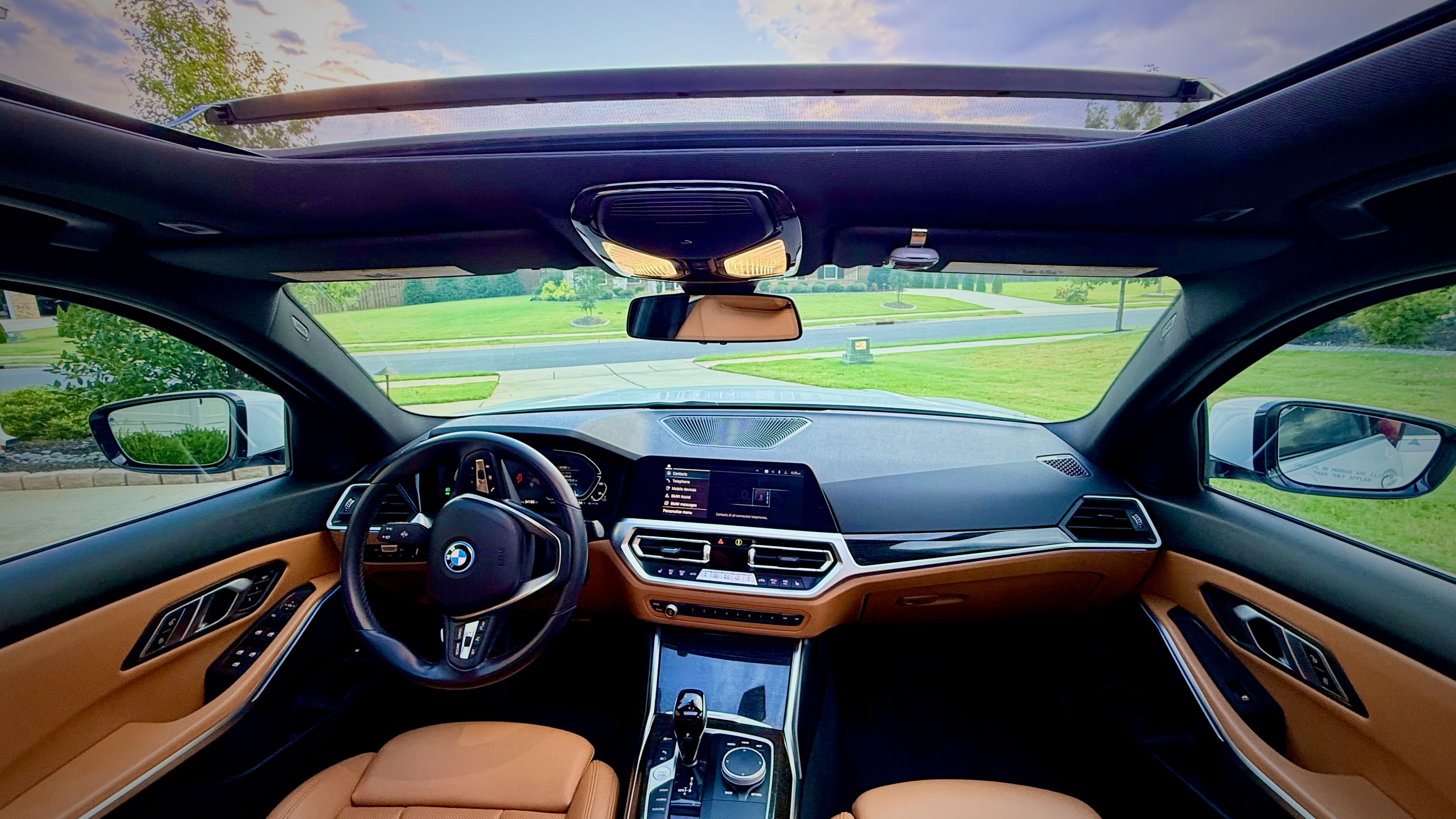 Used 2022 BMW 330e w/ Driving Assistance Package RWD image 18
