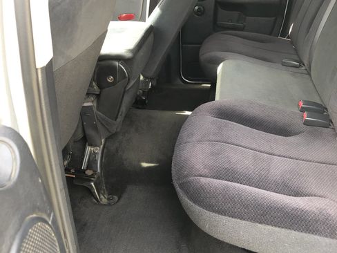 Used 2004 Dodge Ram 2500 Truck SLT w/ Trailer Tow Group image 4