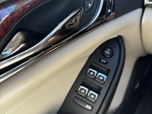 Used 2019 Cadillac CTS AWD Sedan image 28