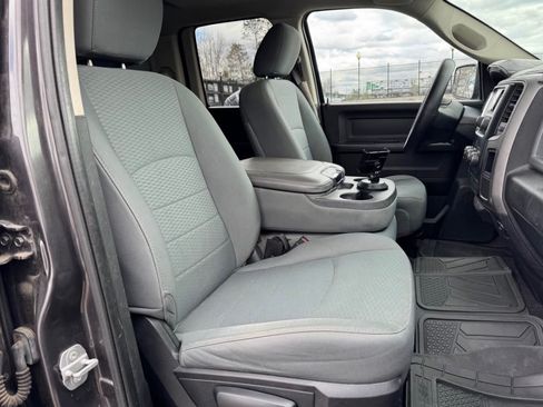 Used 2015 RAM 1500 Express AWD/4WD image 11