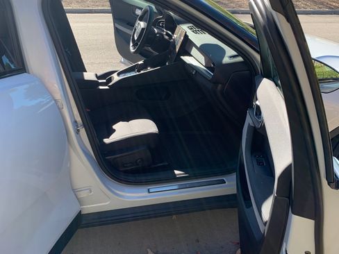 Used 2022 Polestar Polestar 2 Long Range Dual Motor Hatchbac w/ Pilot Package image 11