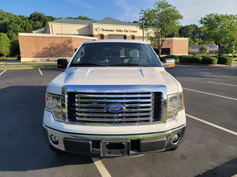 Used 2011 Ford F150 XLT w/ XLT Chrome Pkg RWD image 5