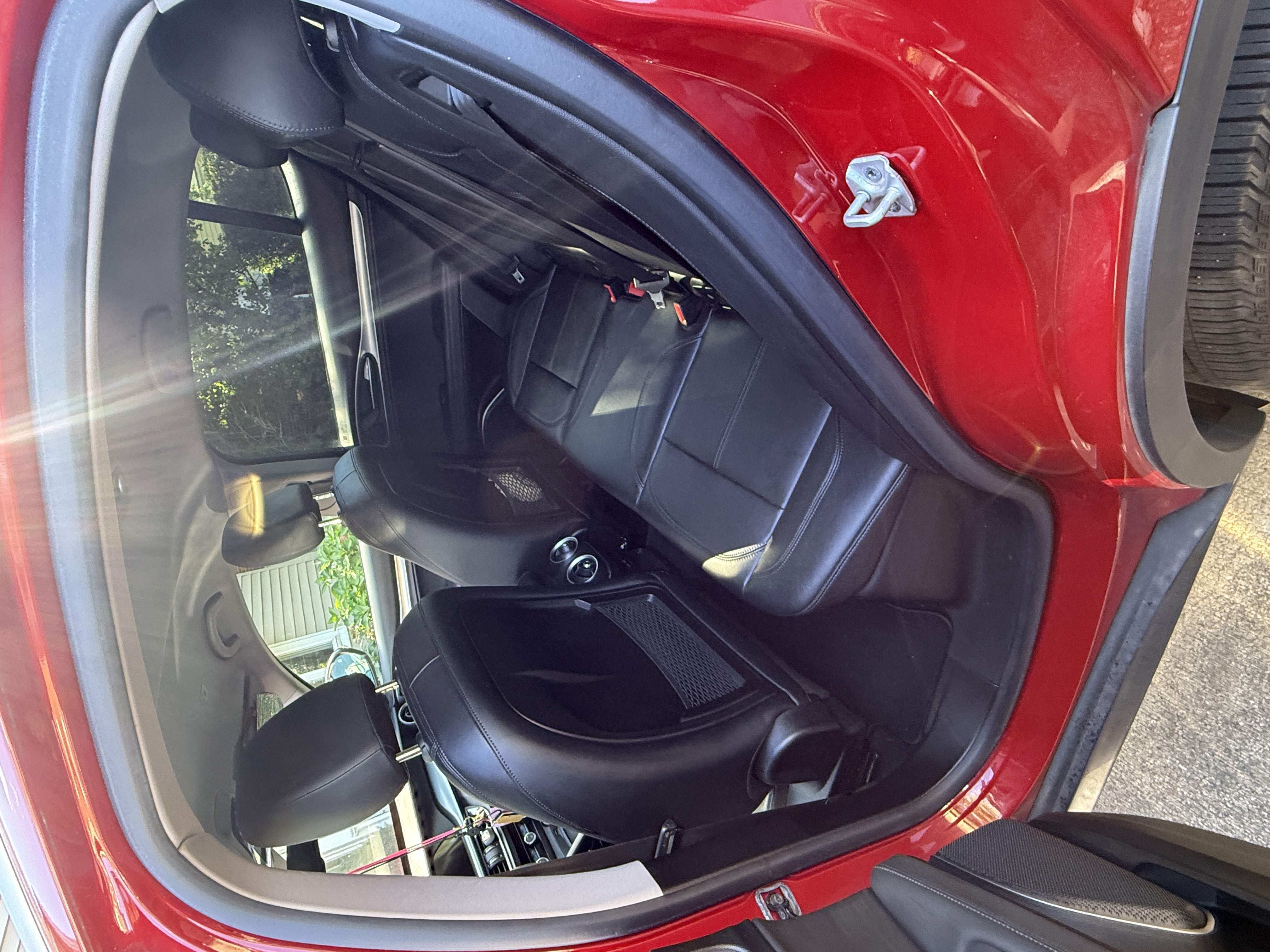 Used 2018 Alfa Romeo Stelvio AWD image 9