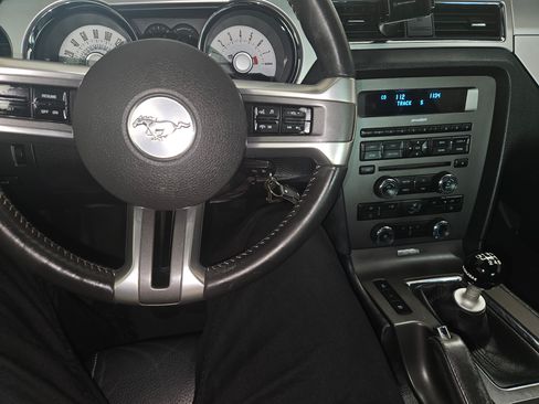 Used 2012 Ford Mustang GT Premium w/ Brembo Brake Pkg image 15