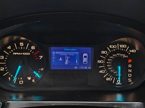 Used 2013 Ford Edge SE image 10