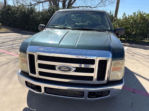 Used 2008 Ford F250 XLT image 4
