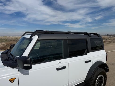 Used 2023 Ford Bronco Badlands w/ Sasquatch Package image 12