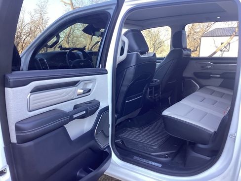 Used 2023 RAM 1500 Limited image 16