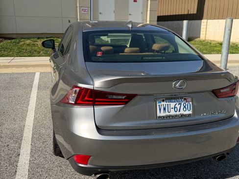 Used 2015 Lexus IS 250 AWD w/ Navigation System Package image 10