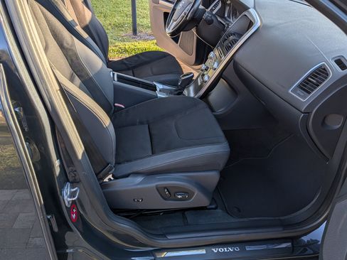 Used 2015 Volvo XC60 T5 image 13