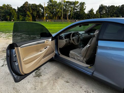 Used 2007 Toyota Solara SE Sport FWD image 11