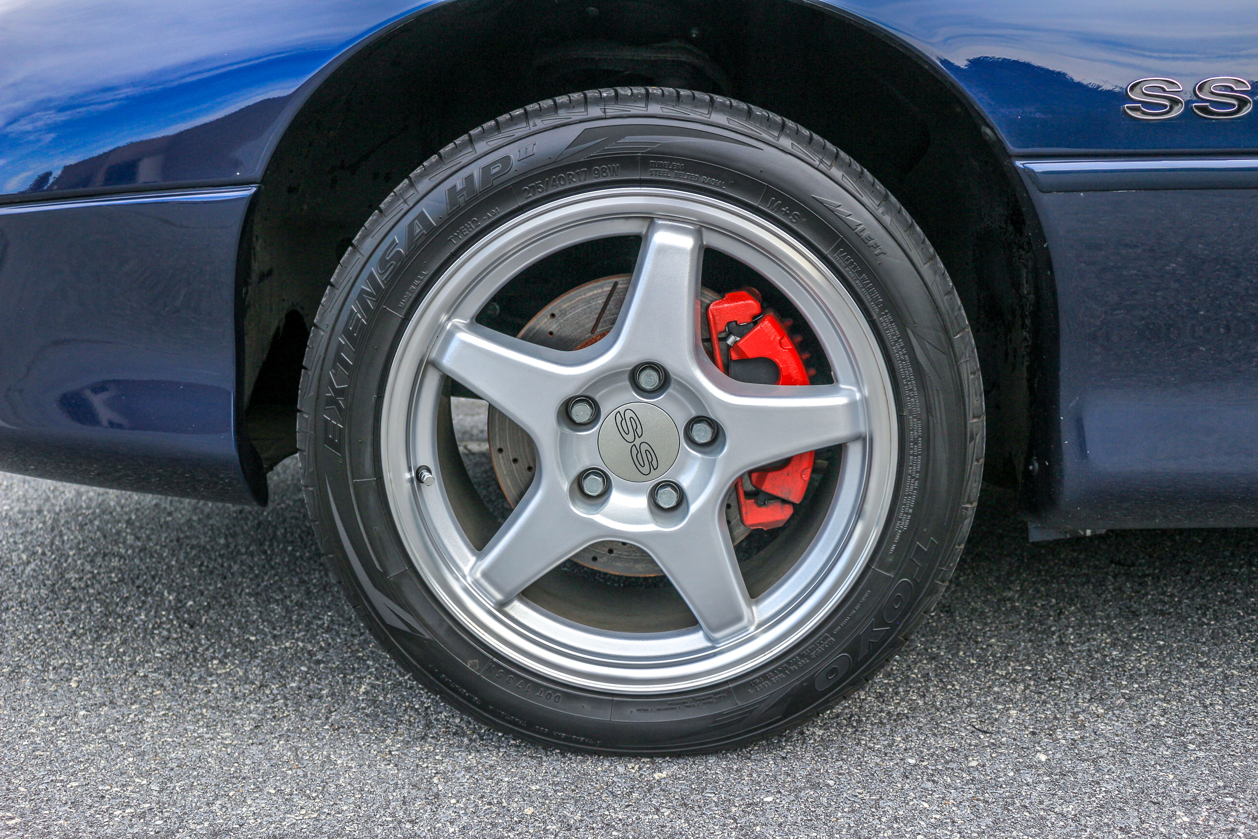 Used 2001 Chevrolet Camaro Z28 w/ SS Performance/Appearance Pkg RWD image 12
