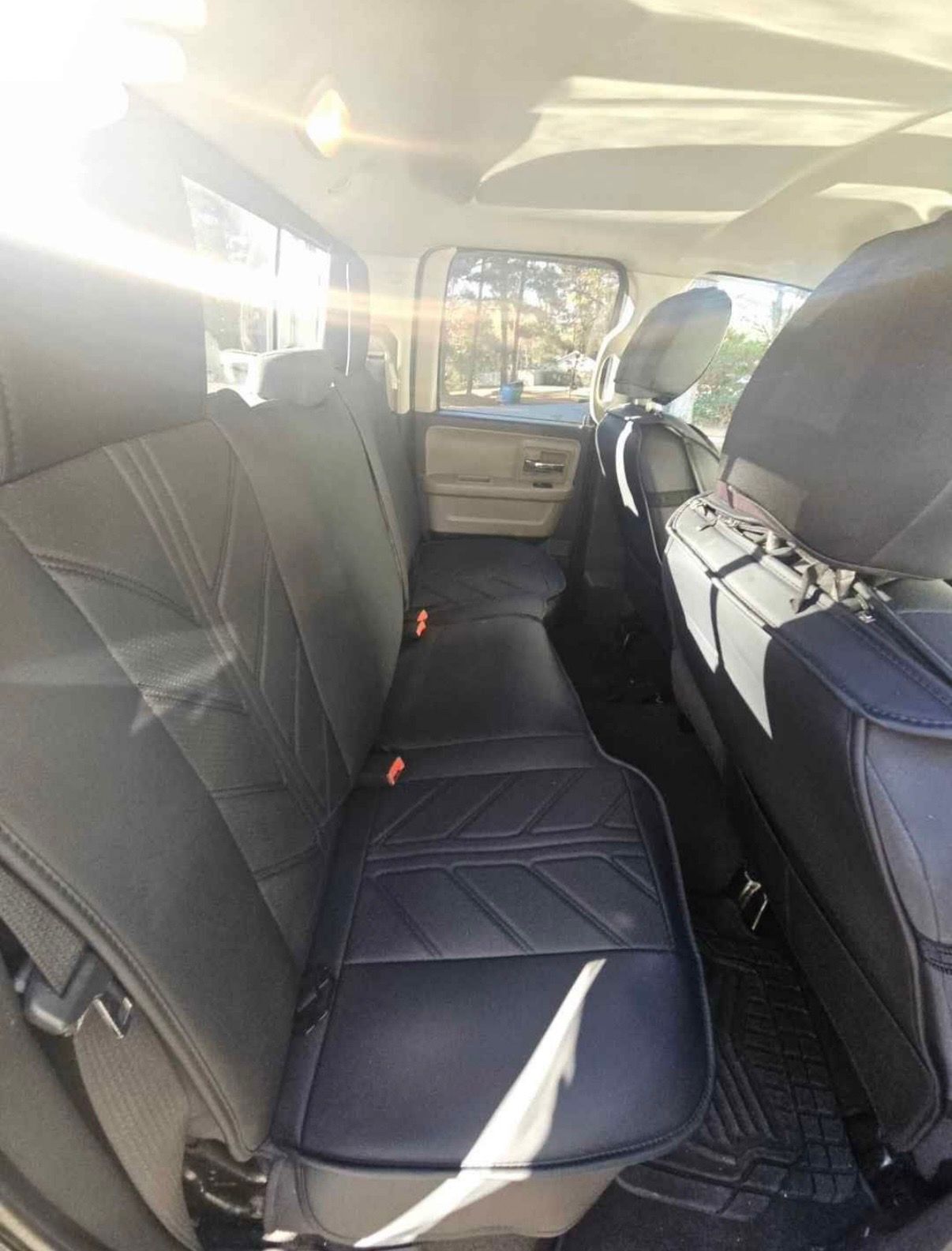 Used 2012 RAM 1500 Classic SLT RWD image 6