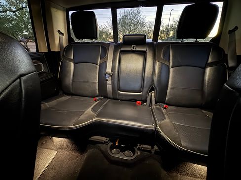 Used 2020 RAM 3500 Laramie image 8