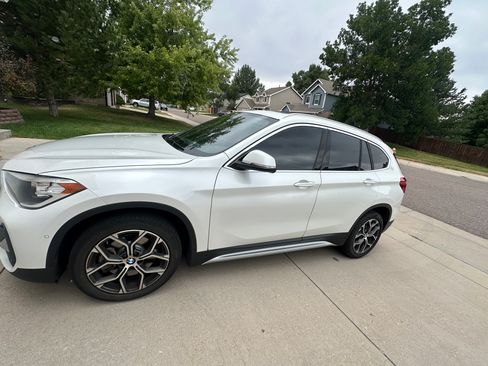 Used 2021 BMW X1 xDrive28i w/ Convenience Package image 2