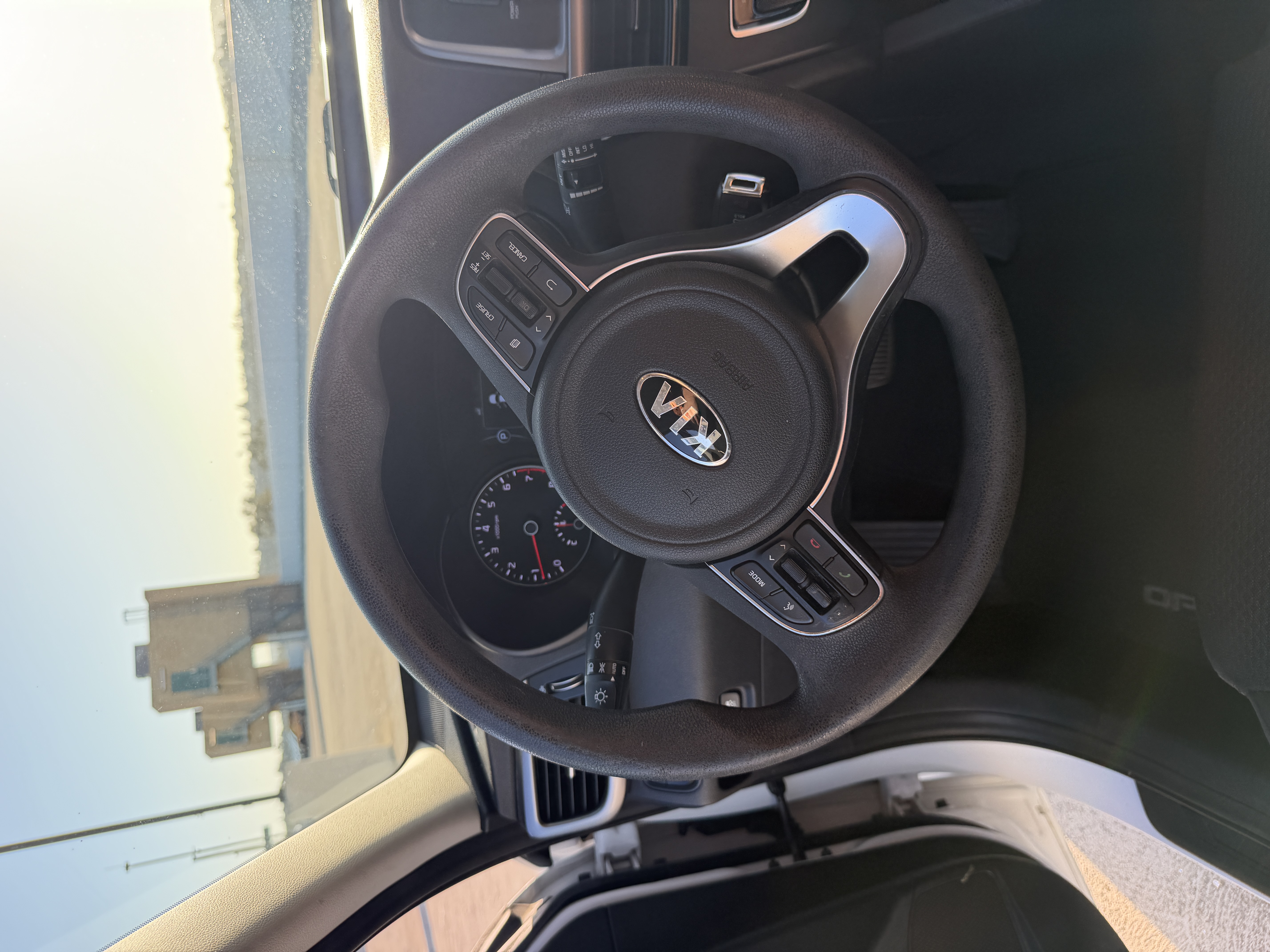 Used 2016 Kia Optima LX FWD image 11