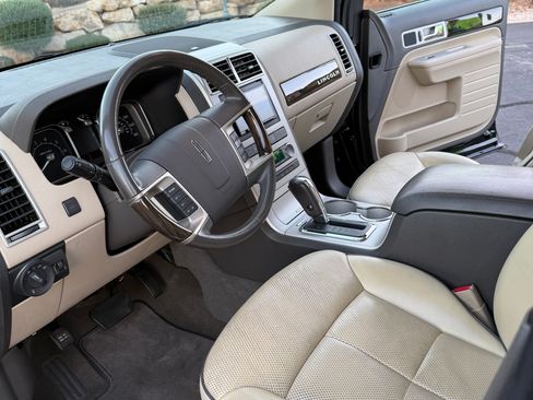 Used 2008 Lincoln MKX 2WD image 9