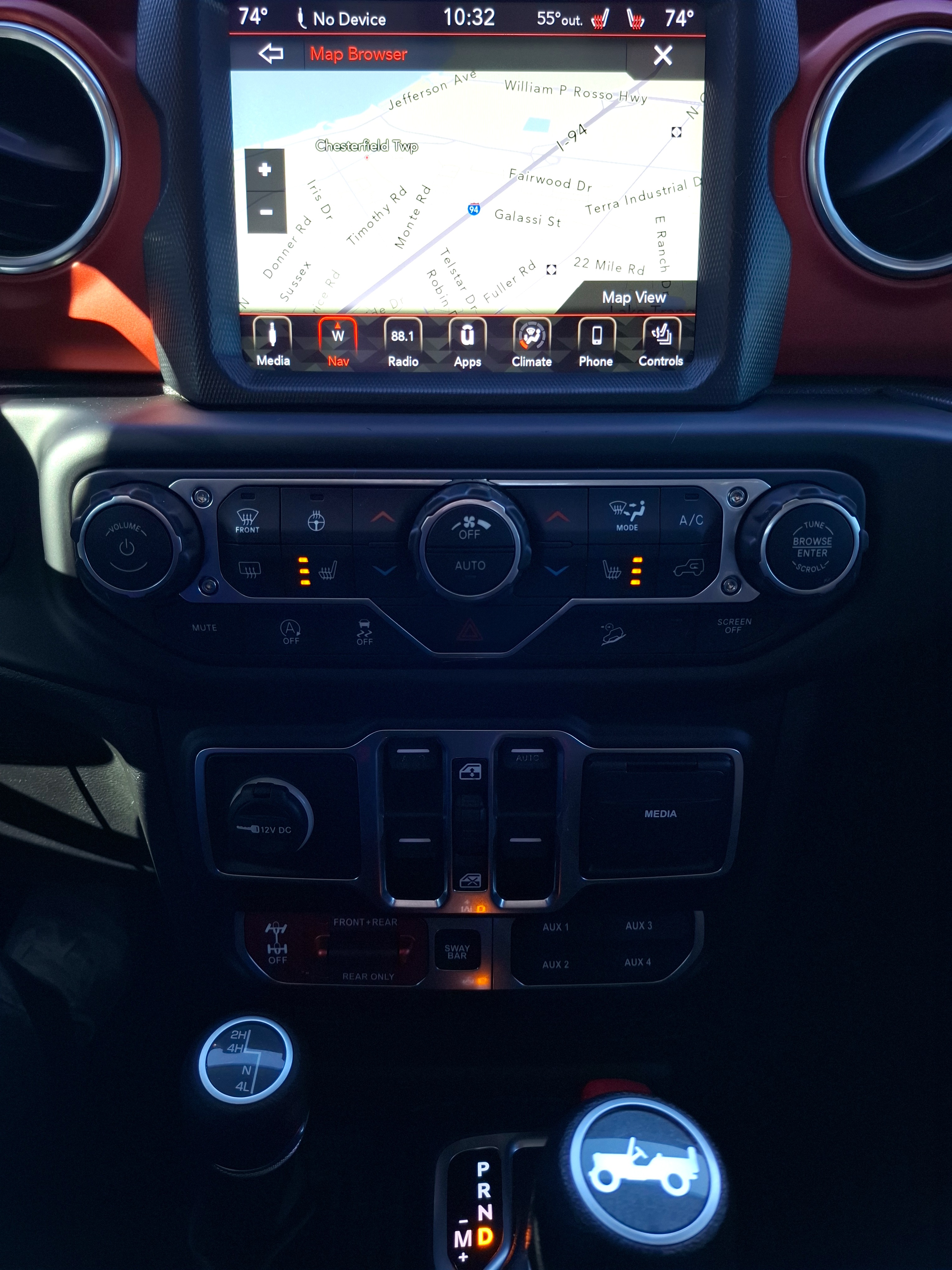 Used 2018 Jeep Wrangler Unlimited Rubicon AWD/4WD image 9