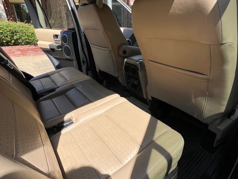 Used 2007 Land Rover LR3 SE image 11