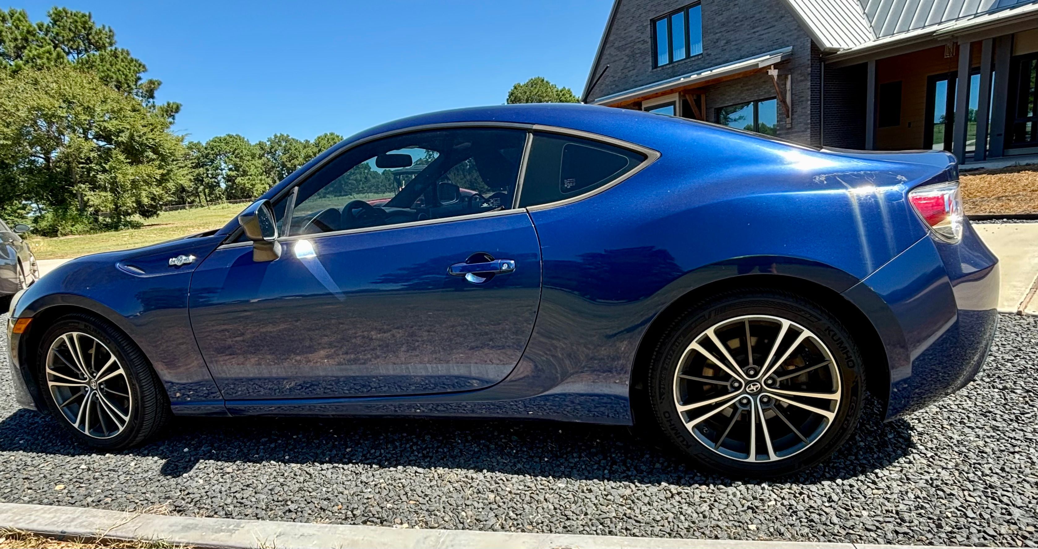 Used 2013 Scion FR-S RWD image 6