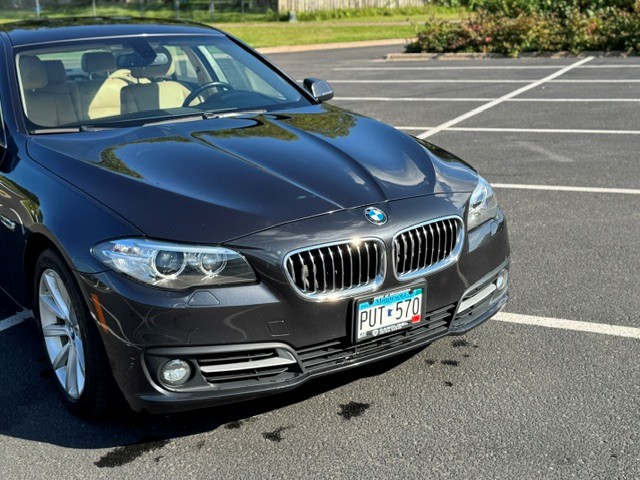 Used 2015 BMW 535i xDrive Sedan AWD/4WD image 4