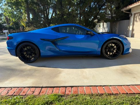 Used 2025 Chevrolet Corvette Z06 image 20