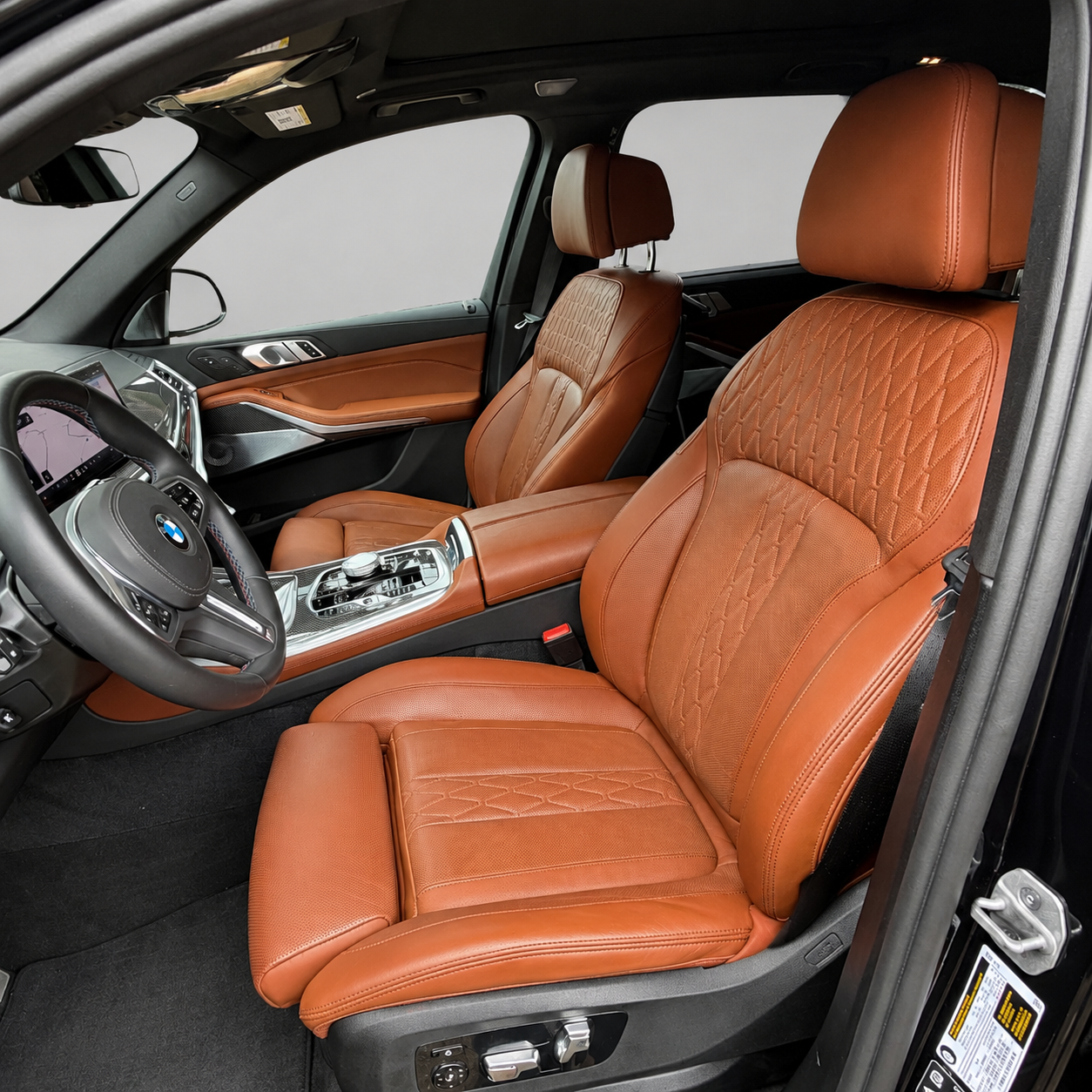Used 2026 BMW X5 M60i AWD/4WD image 17