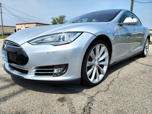 Used 2013 Tesla Model S Performance image 4