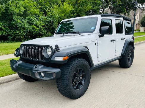 Used 2020 Jeep Wrangler Unlimited Sport S AWD/4WD image 1