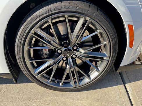 Used 2023 Chevrolet Camaro ZL1 image 12