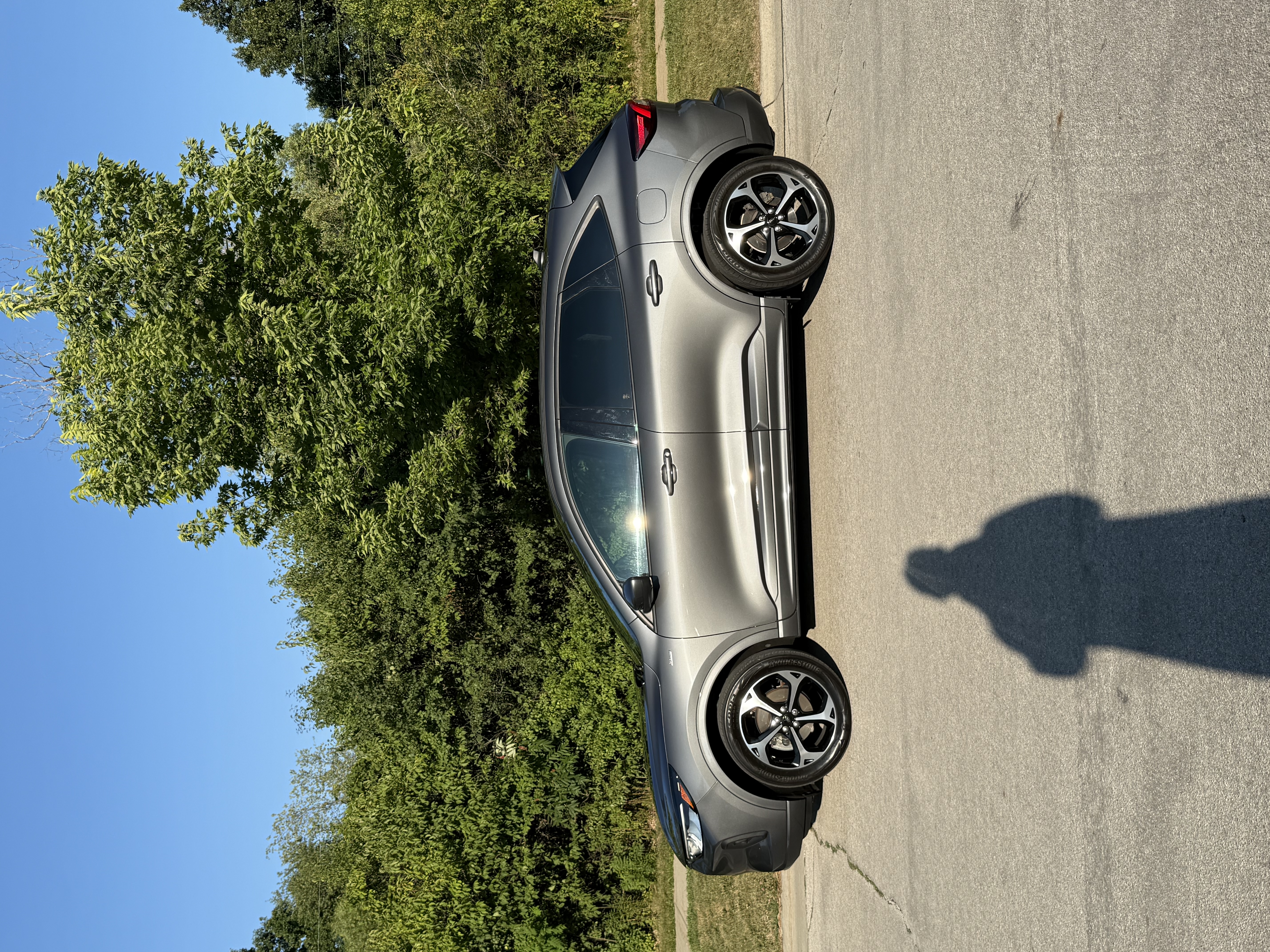 Used 2023 Ford Escape ST-Line Select w/ Tech Pack #2 AWD/4WD image 2