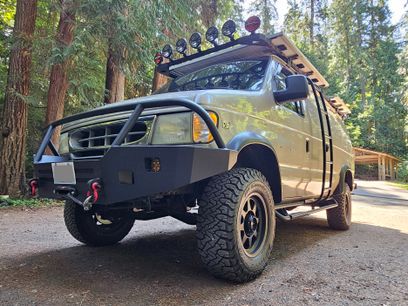 Used 2002 Ford E-350 and Econoline 350 Extended Super Duty