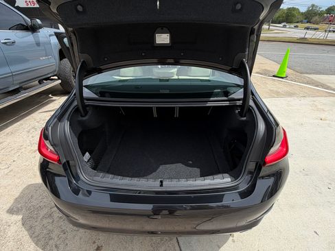 Used 2019 BMW 330i Sedan w/ Premium Package image 13