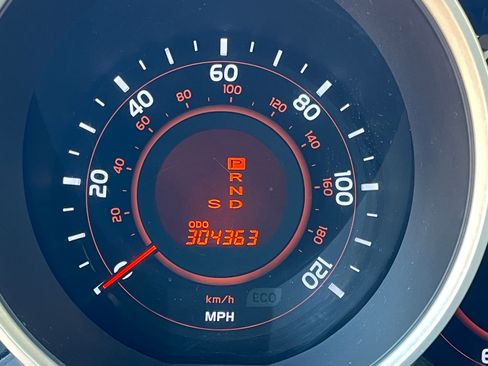 Used 2012 Toyota 4Runner Limited image 15