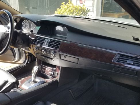 Used 2009 BMW 535i Sedan image 15