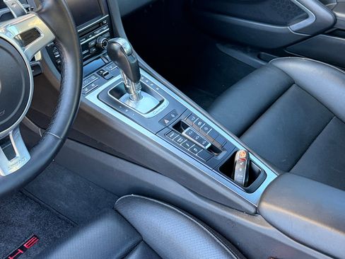 Used 2013 Porsche 911 Carrera 4S AWD/4WD image 11