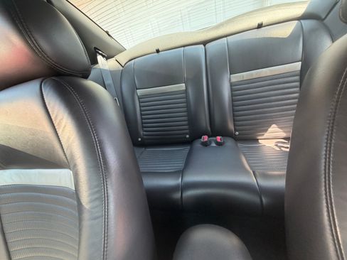 Used 2003 Ford Mustang Mach 1 RWD image 10