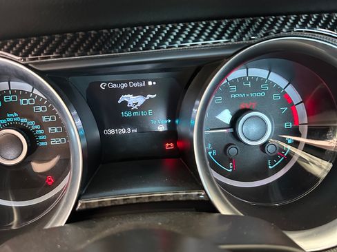 Used 2013 Ford Mustang Shelby GT500 RWD image 16