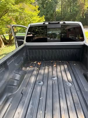 Used 2018 Nissan Titan PRO-4X AWD/4WD image 15