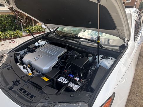 Used 2014 Lexus ES 350 350 Sedan 4D w/ Premium Package image 13